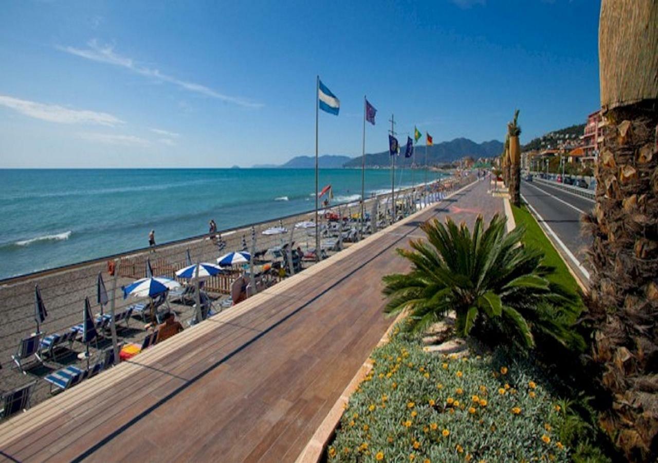 Very Cosy House With Fabulous Sea View! Pietra Ligure Eksteriør billede