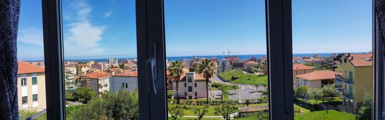 Very Cosy House With Fabulous Sea View! Pietra Ligure Eksteriør billede